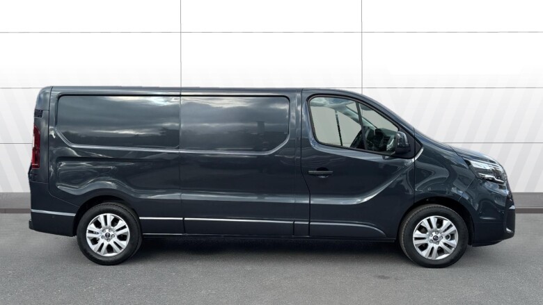 Nissan Primastar 30 L2 Diesel 2.0 dCi 150ps H1 Tekna Van